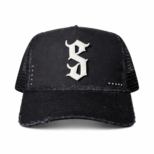 Distressed Trucker - Signs Italy