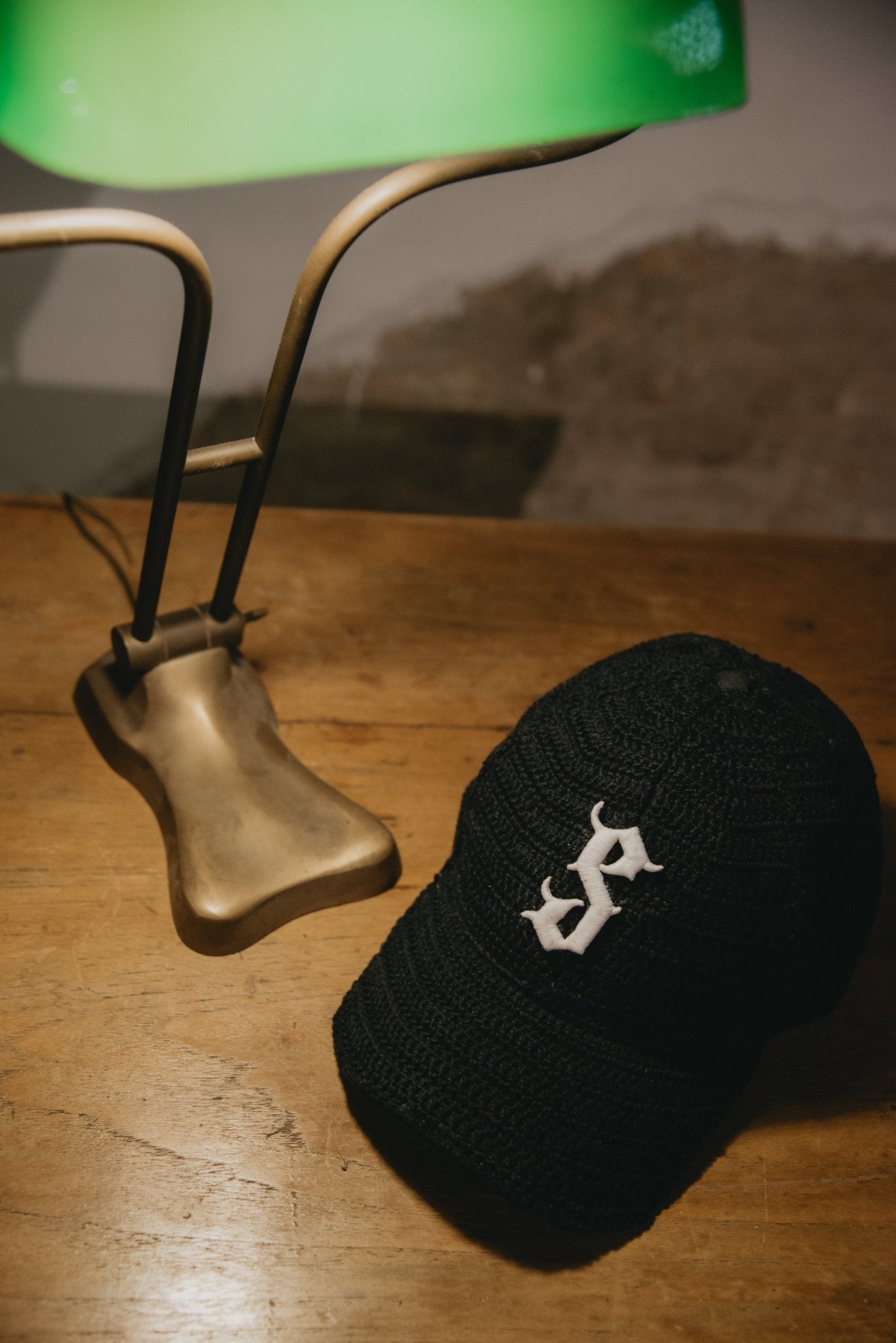 Handmade Crochet Cap - Nero - Signs Italy